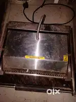 This heavyweight sandwich griller for shops purposes not for house use