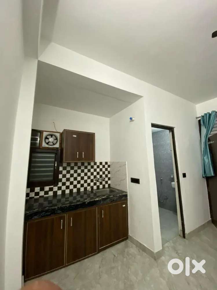 Pg 1rk fully furnished