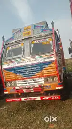 2018 model 3118 10 tyre Naya hai gadi me