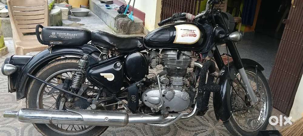 Dusra bike lena hai argent me