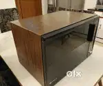 White-Westinghouse Microwave Oven for sale