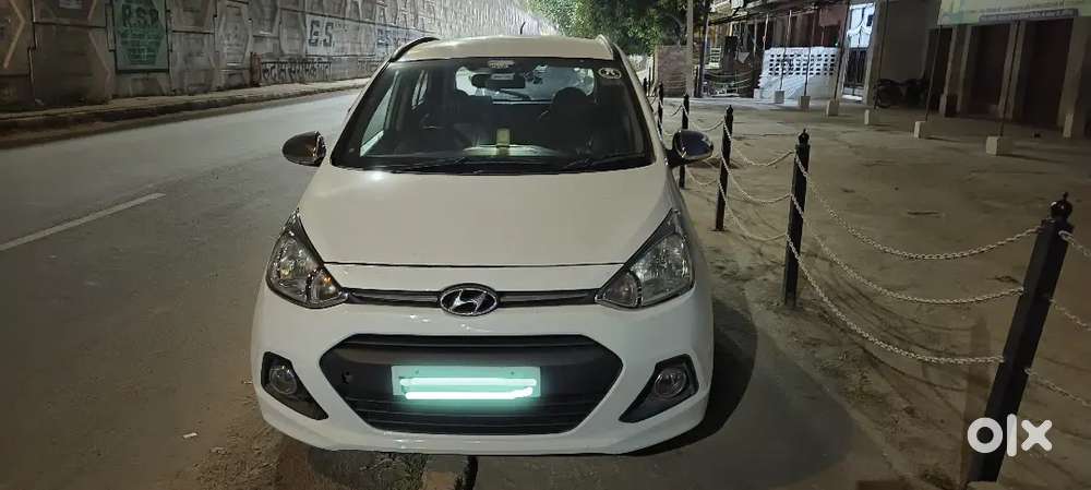 Hyundai Grand i10 2013 Diesel Well Maintained