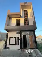 105 Gaj Villa dubble story good location