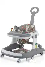 Baby sumo walker