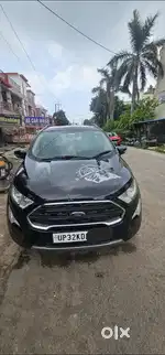 Ford Ecosport Top Variant with sunroof