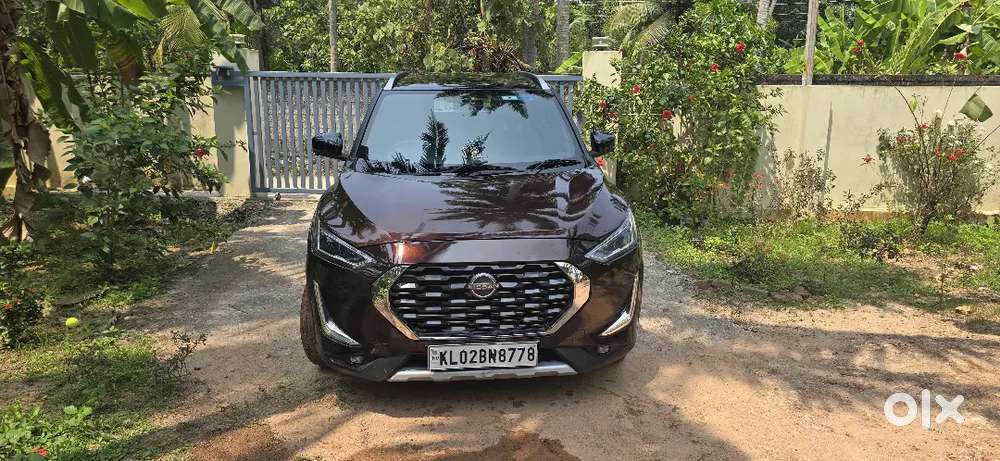 Nissan Magnite 2021 Petrol CVT Full Option Dual tone 27000 Km