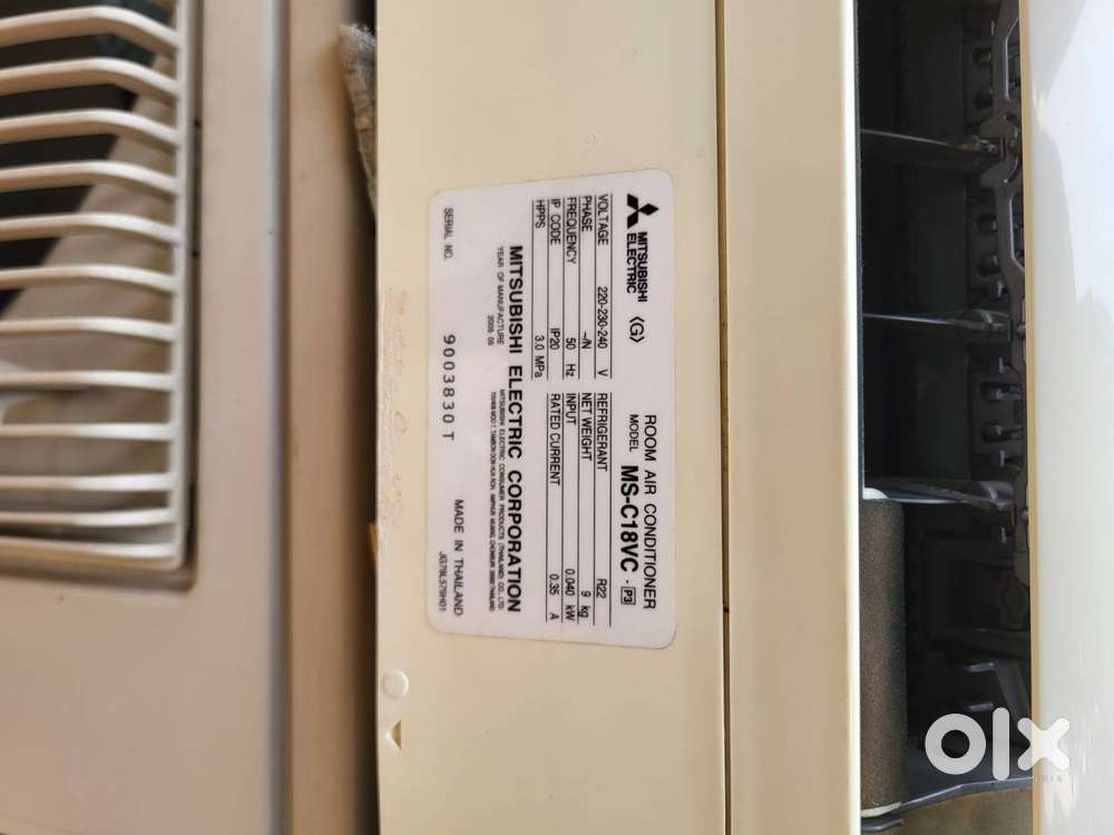 MITSUBISHI 1.5 TON SPLIT AIR CONDITIONER VERY GOOD CONDITION
