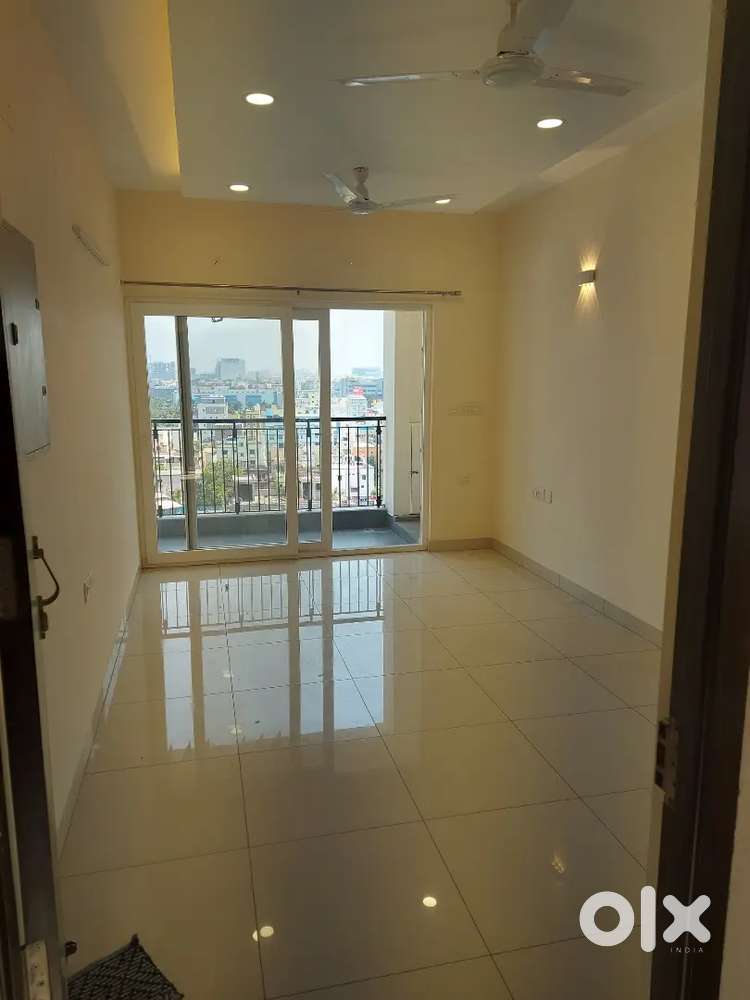 Flat available for rent in Navalur, OMR