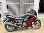 Hero honda karizma ZMR - 225CC