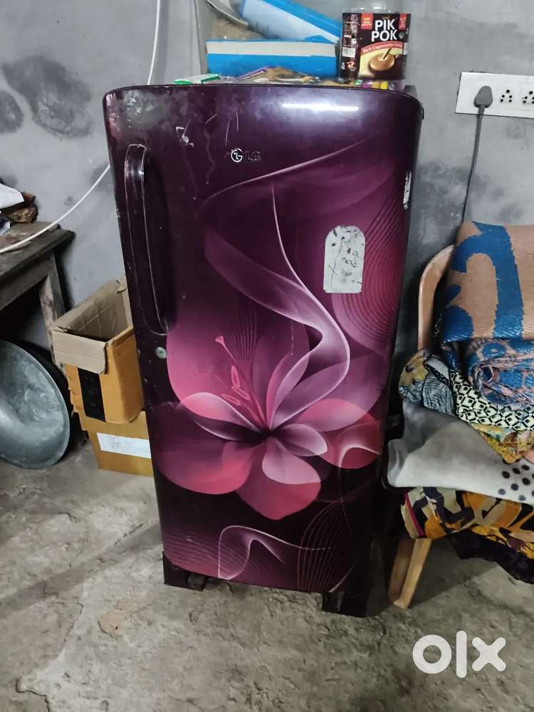 Lg fridge with aitams