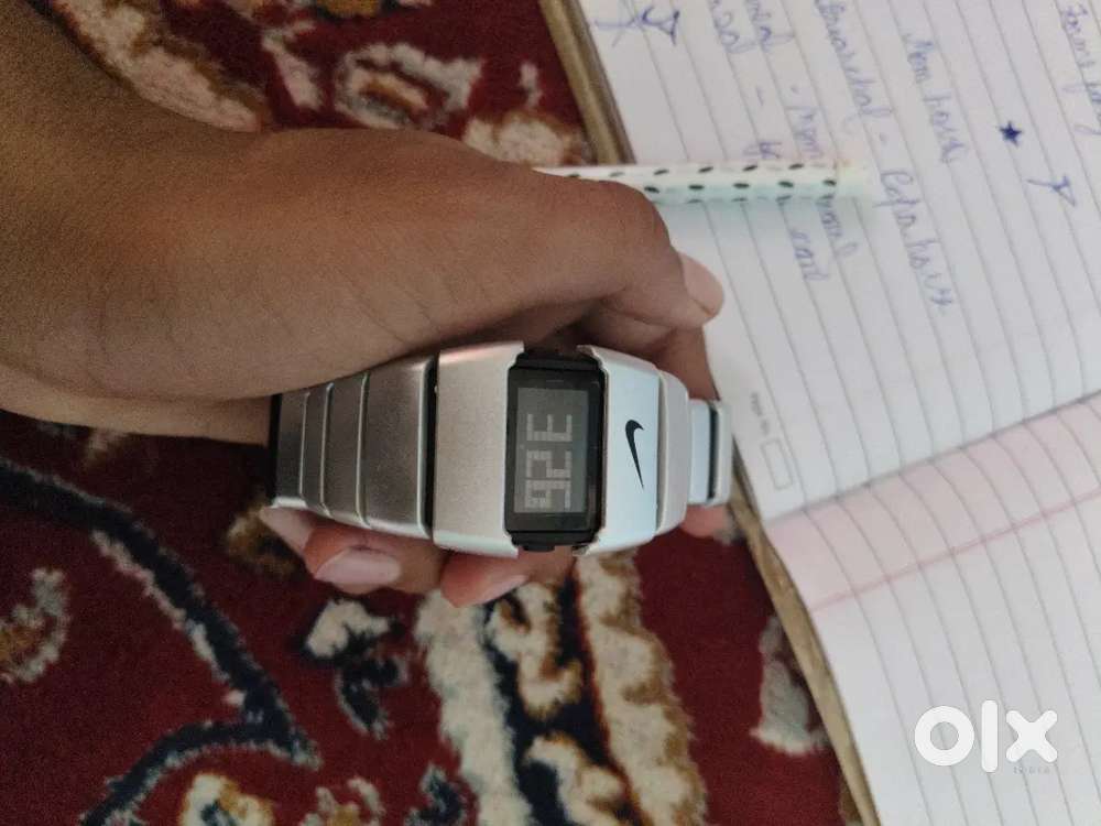Nike d line watch
