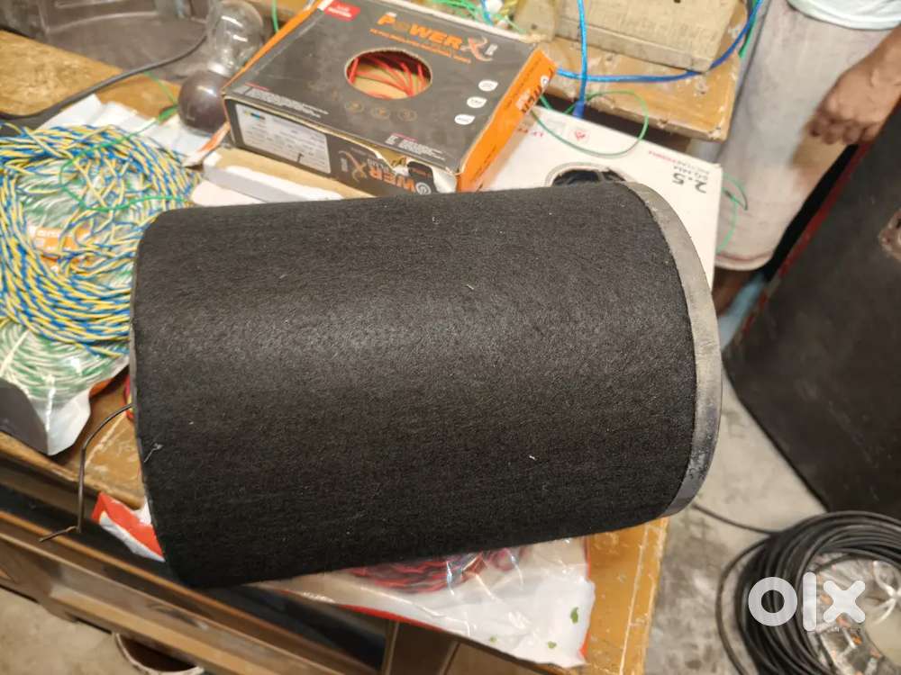 Bass tube j