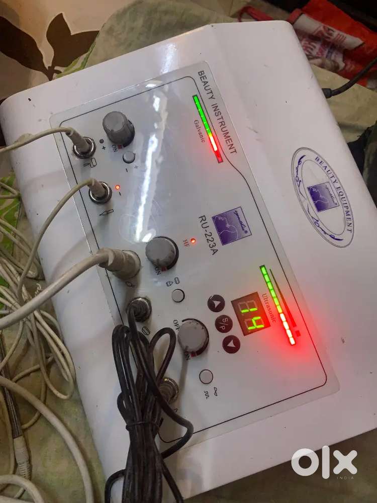 Hydra facial machine