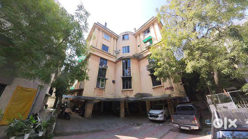 Vedant Complex Office For Sell in Navrangpura