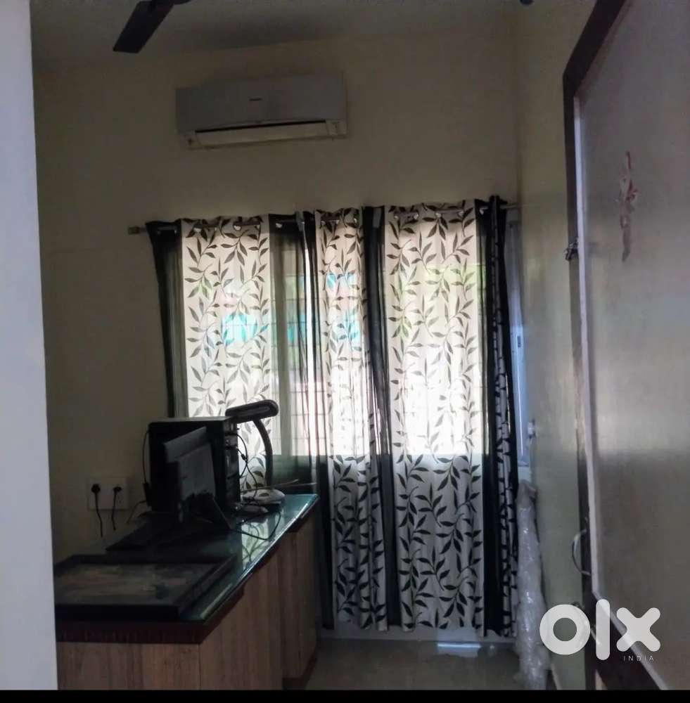 2 BHK Flat for Office Use at Trimurti Nagar Near Mangalmurti squre