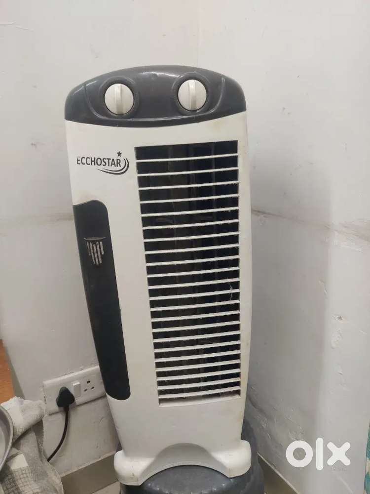 Tower fan which is in good condition, bought 2 year ago