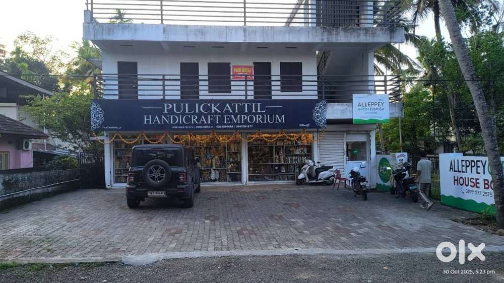 Commercial Space in a Prime Spot at Punnamada Road for Rent