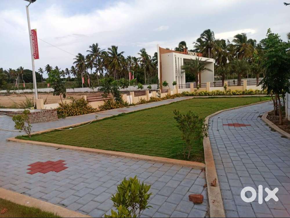 JUST 2 KM IN POLLACHI BUS STAND