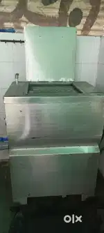 Commercial washing machine