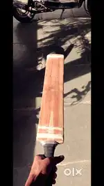 A grand english willow bat