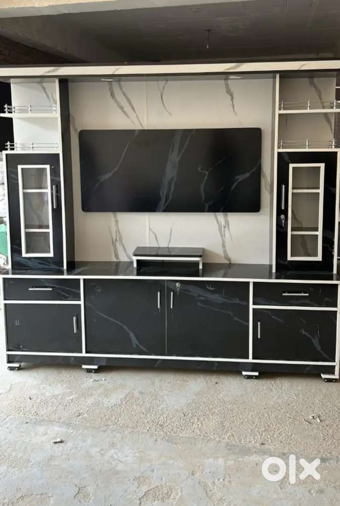 Clearance Sale LCD TV Unit Cabinet Size 6x6 Nakodar Chawk Jalandhar