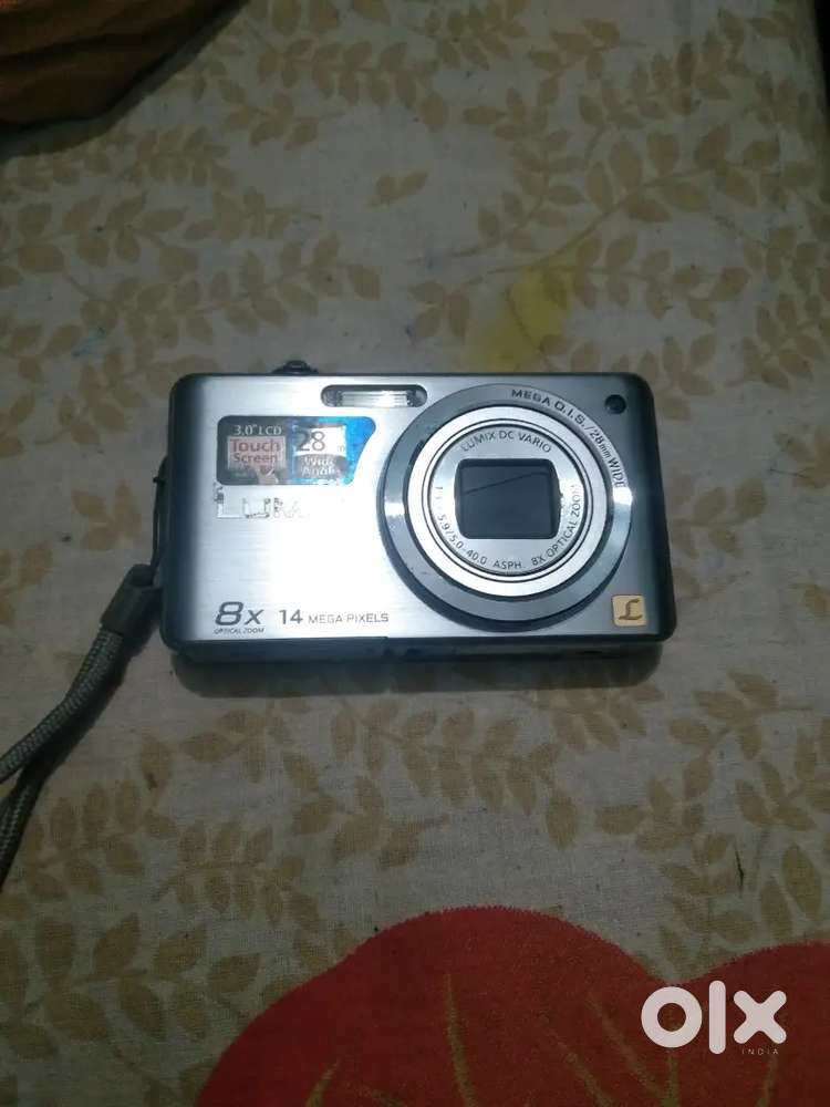 Lumix Camera 8x 14 megapixel