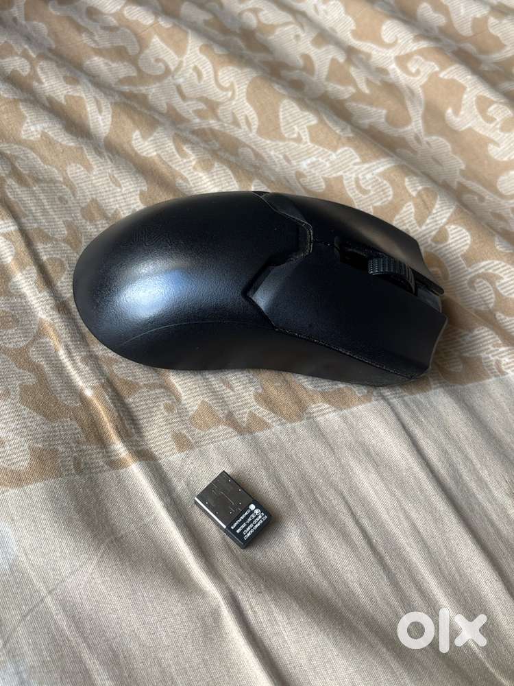 Razer viper v2 pro gaming mouse