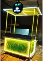 Cook for a food cart