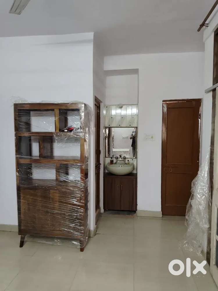 Shesham Wooden Partition and Decor
