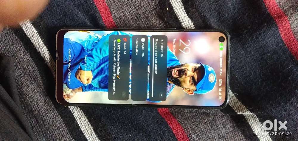 F19 pro plus 5g 8+4/128