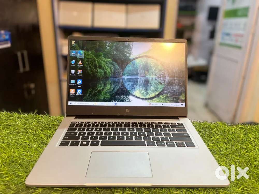 MI NOTEBOOK 14 CORE I5 10TH GEN 8GB RAM 512GB SSD WITH CHARGER CABLE