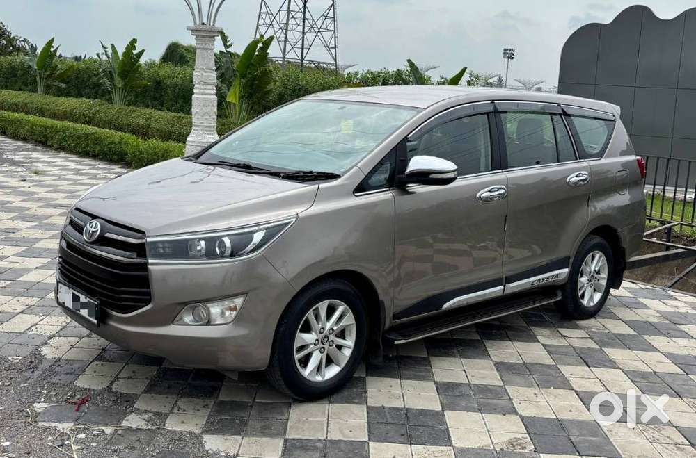 Toyota Innova Crysta 2.8 Z, 2016, Diesel