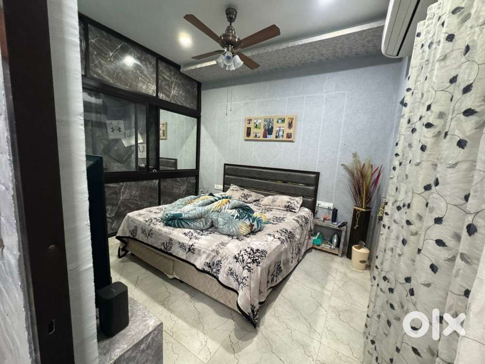 One bedroom house for sale