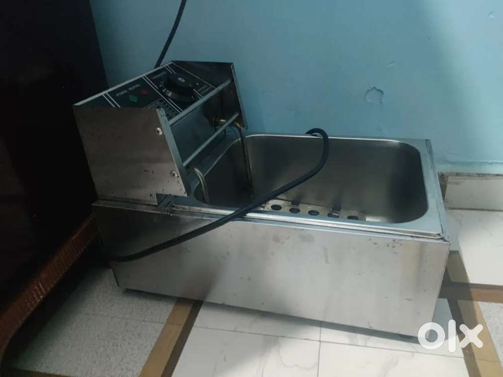 oil Vate   for frice patty any oil. Item