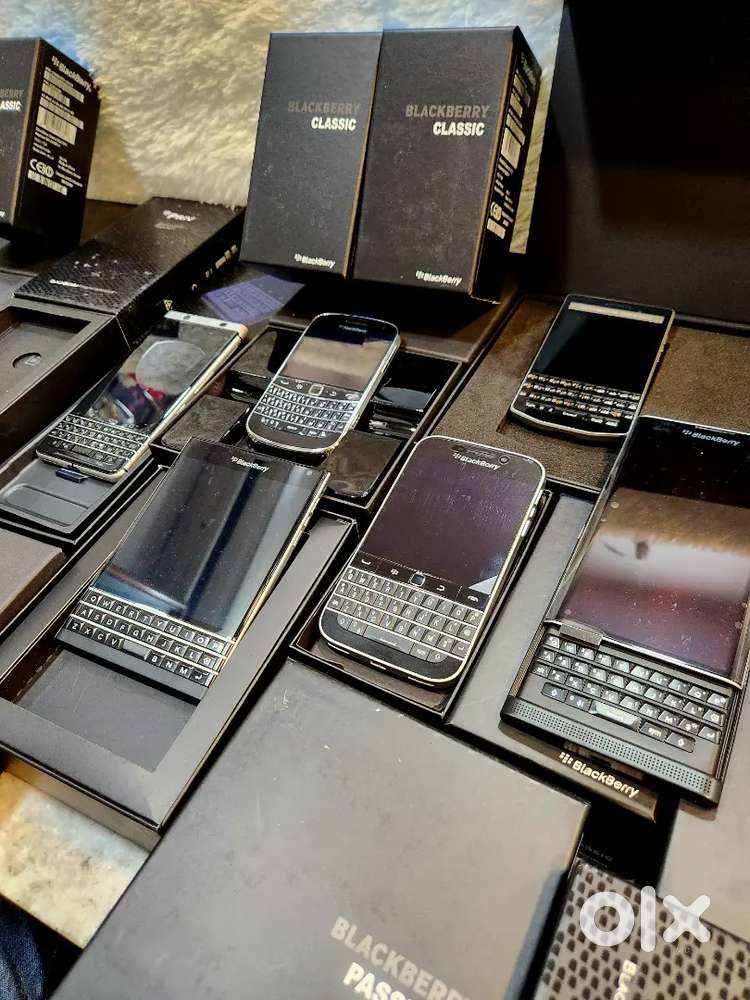 BLACKBARRY ALL MOBILE PHONES AVAILABLE