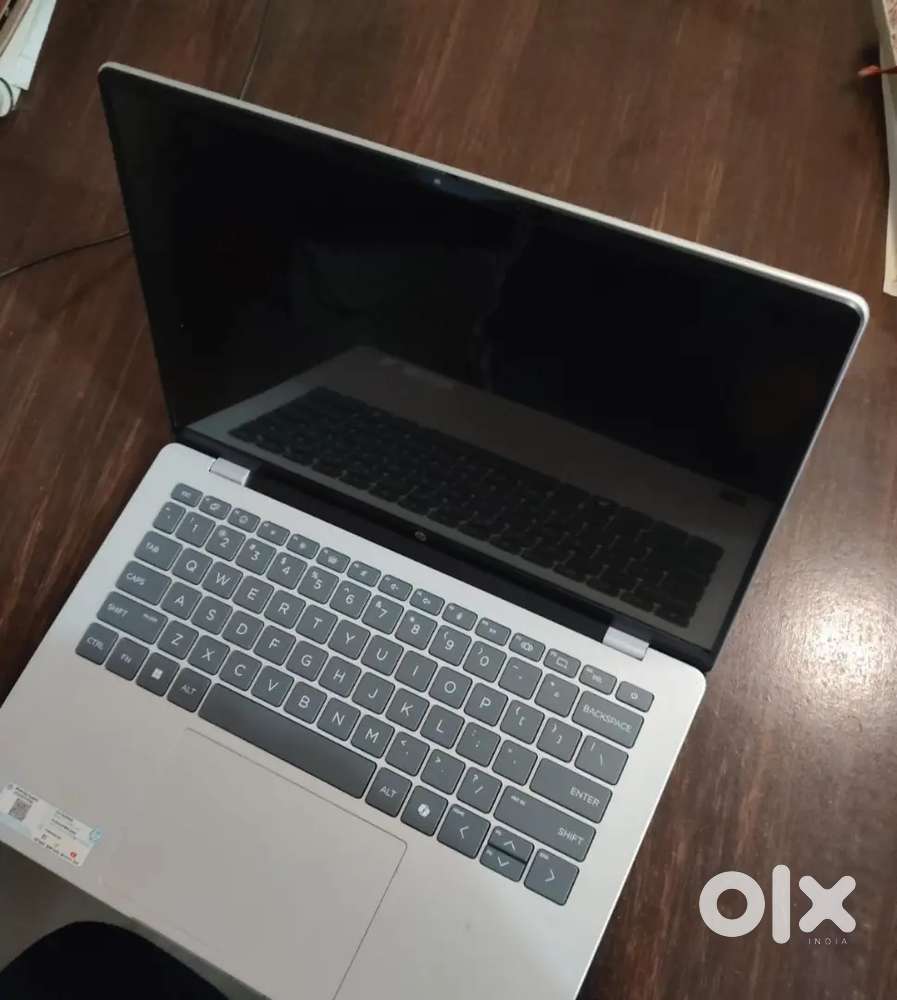 HP OmniBook 5 14-he0014QU Qualcomm Snapdragon X Thin & Light Laptop