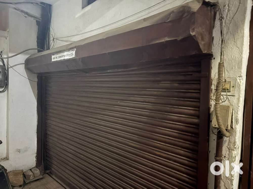 Office space , godown space and dance class space availabe for rent