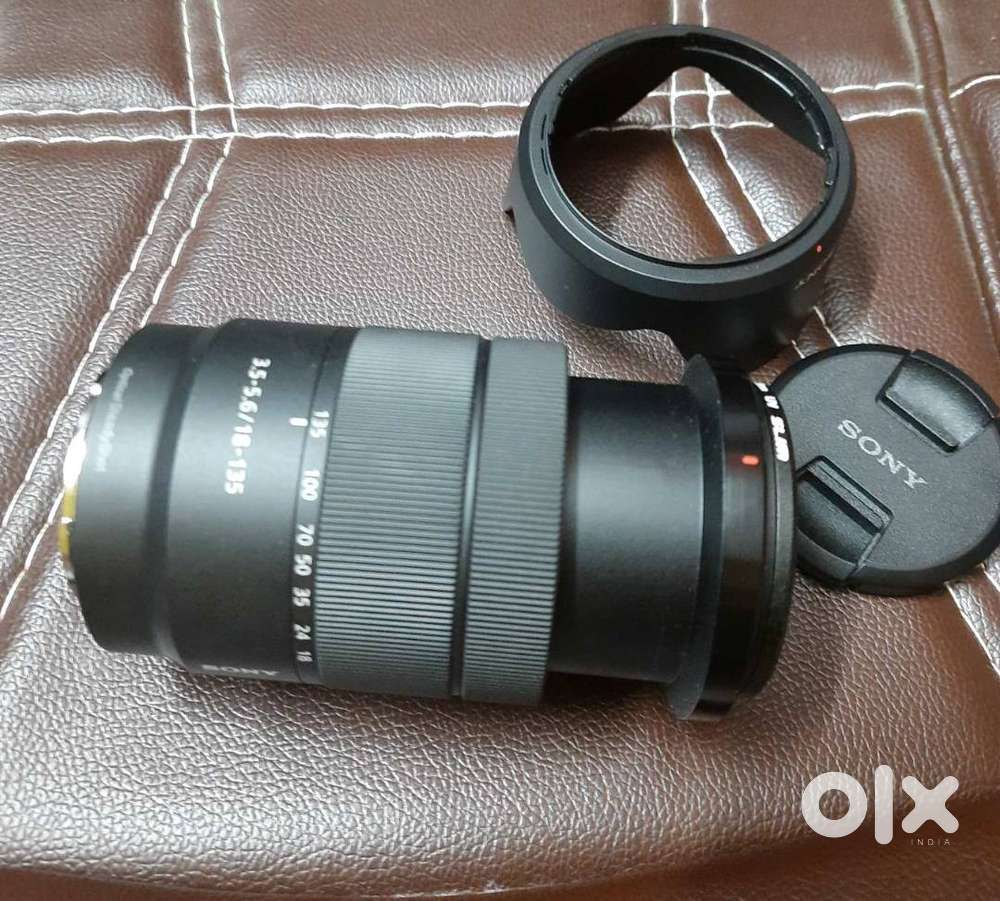 Sony Lens e-mount SEL18135 E 18-135mm F3.5-5.6 - Like New