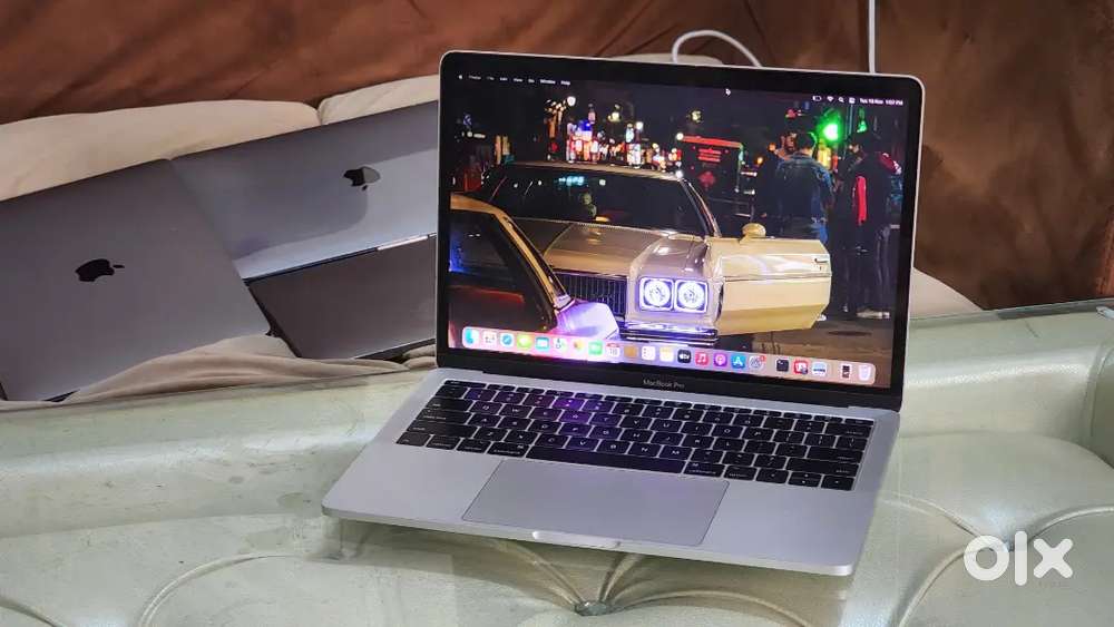 Apple Macbook Pro i5 8gb Ram 128gb Apple SSD 13inch Retina Display