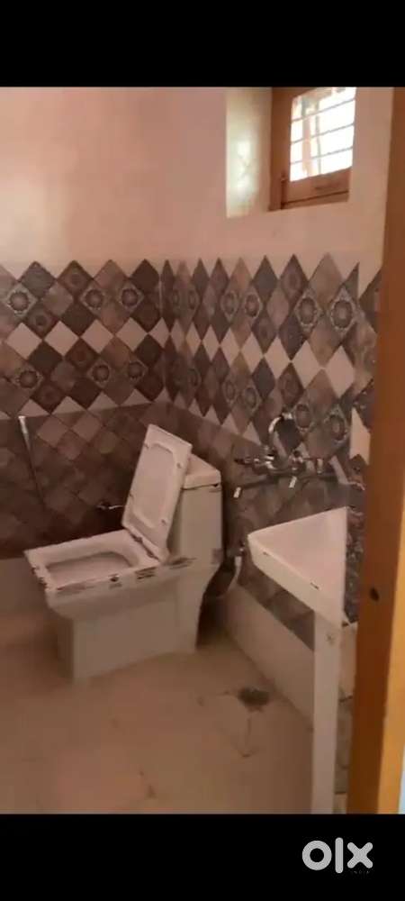 Semi- furnished pg for girls