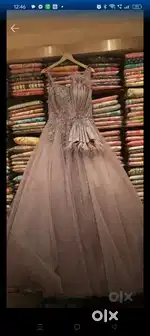 One time used  engegment gown-excellent condition