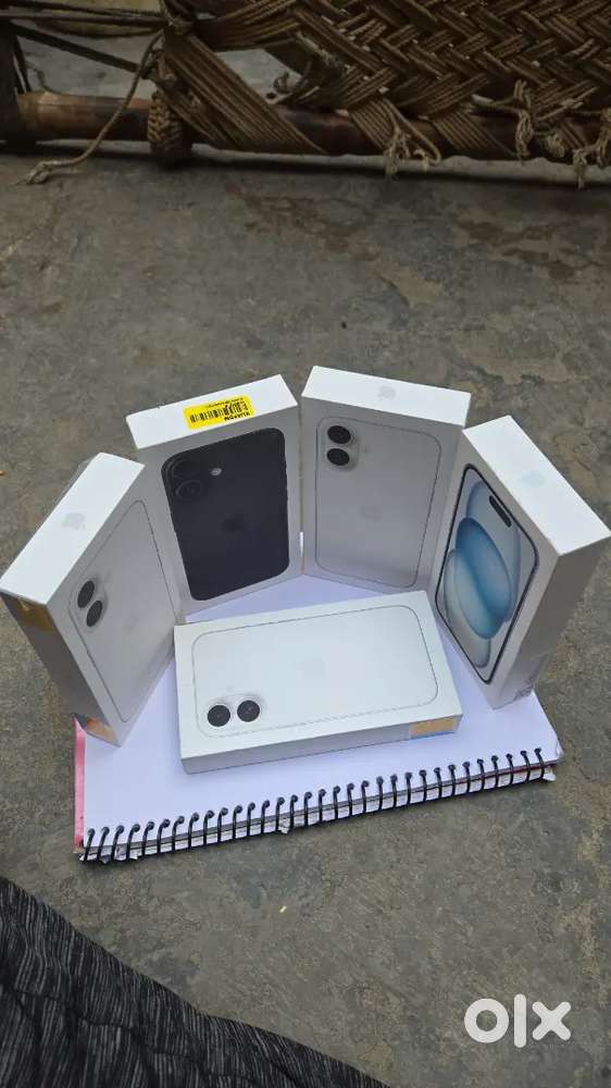 iPhone 16 128