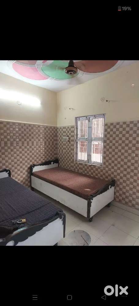 Female Roommate required for 2bhk flat available
