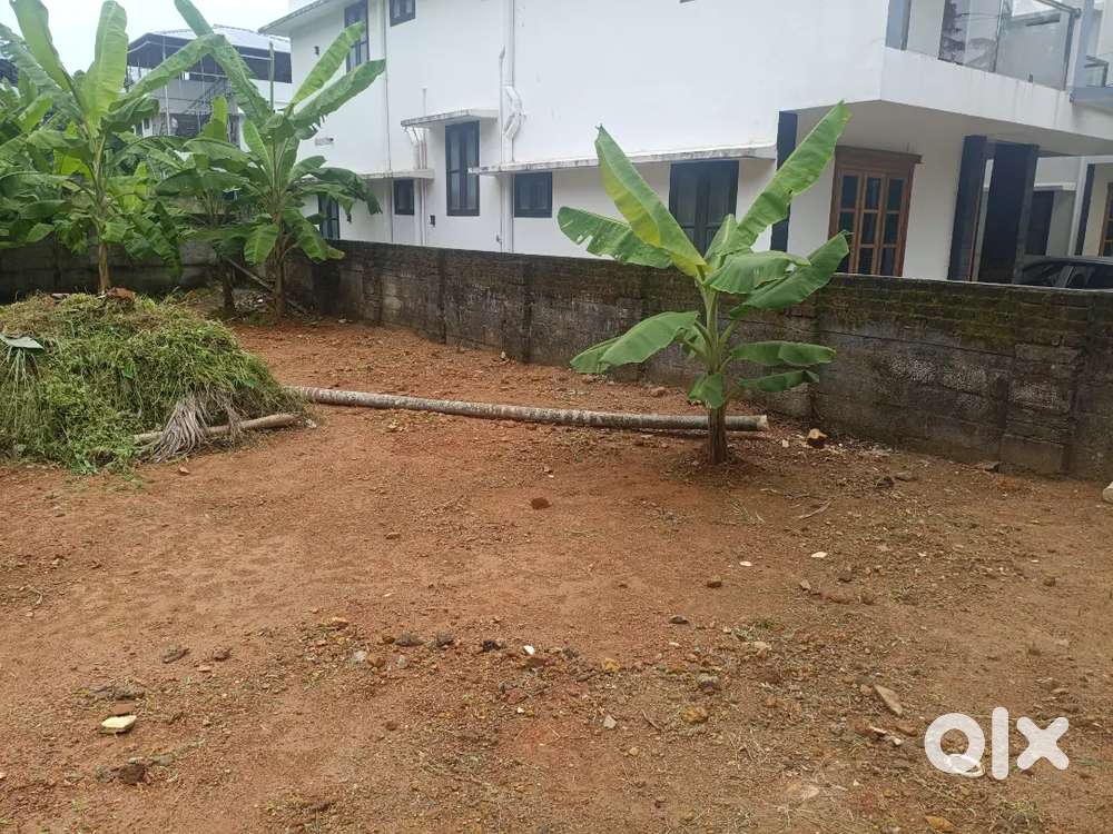 6 cent near saraswathy vidyalaya