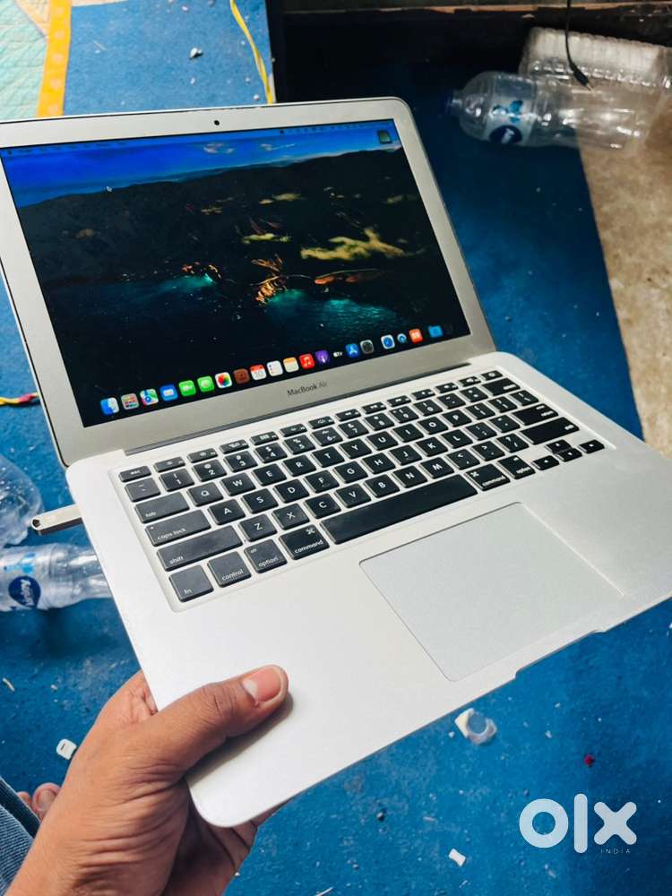 Macbook Air Good Conditions