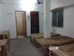 PG and single room Available at ultadanga for boys only