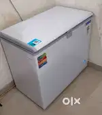 Blue Star CF4-230NEYW Single Door Deep Freezer (215 Liter)