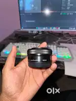 Sony 1650 mm power zoom lens