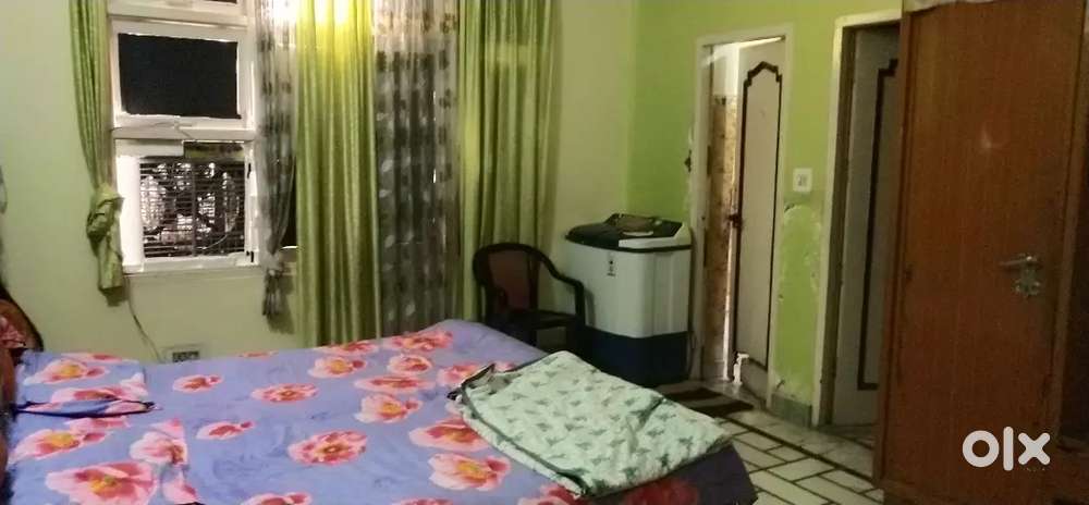 Room for rent Trikuta Nagar