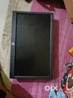 HP 19 monitor